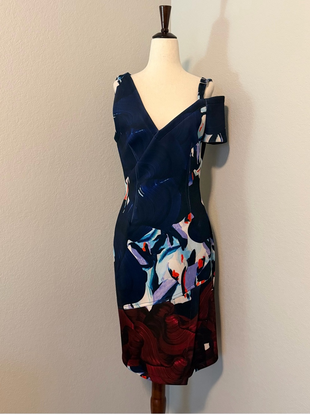 Yigal Azrouël Abstract Floral Cold Shoulder Scuba Sheath Cocktail Dress